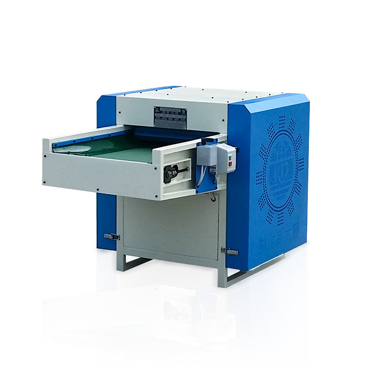 Fiber opening machine 630 with high reliability