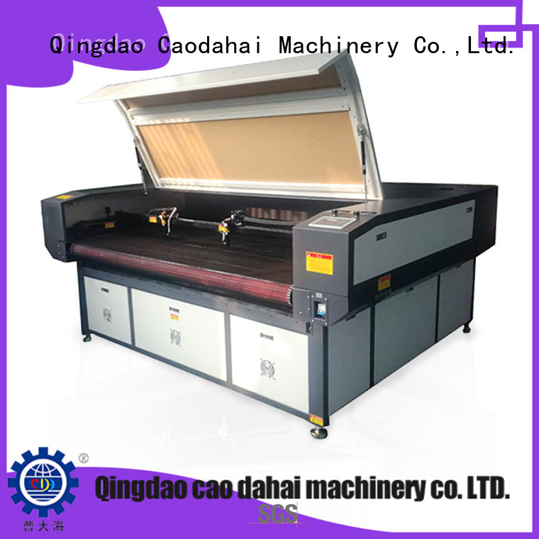 Industrial fabric laser cutting machine